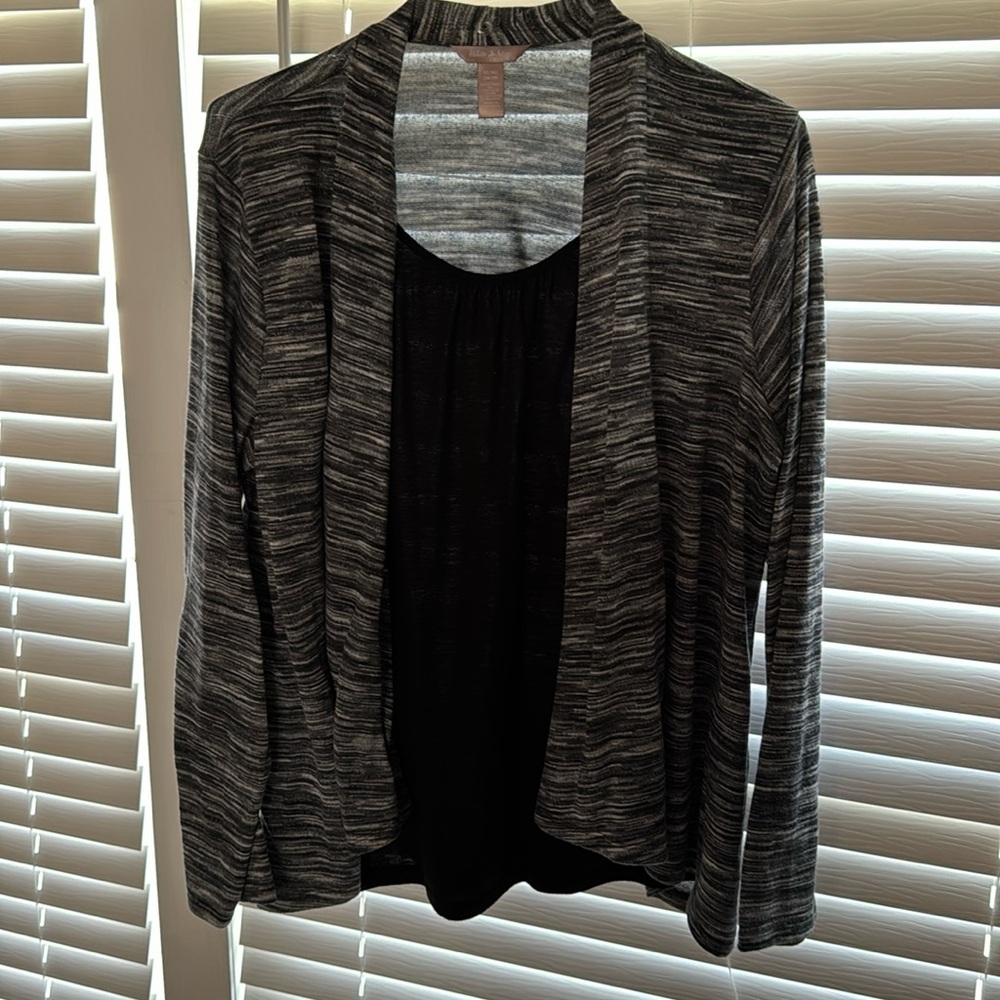 Women’s White Stag XL/XG (16-18) 2-fer blouse